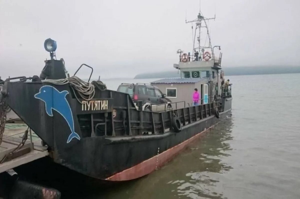   Жители острова Путятина в Приморье требуют отстранить главу от должности