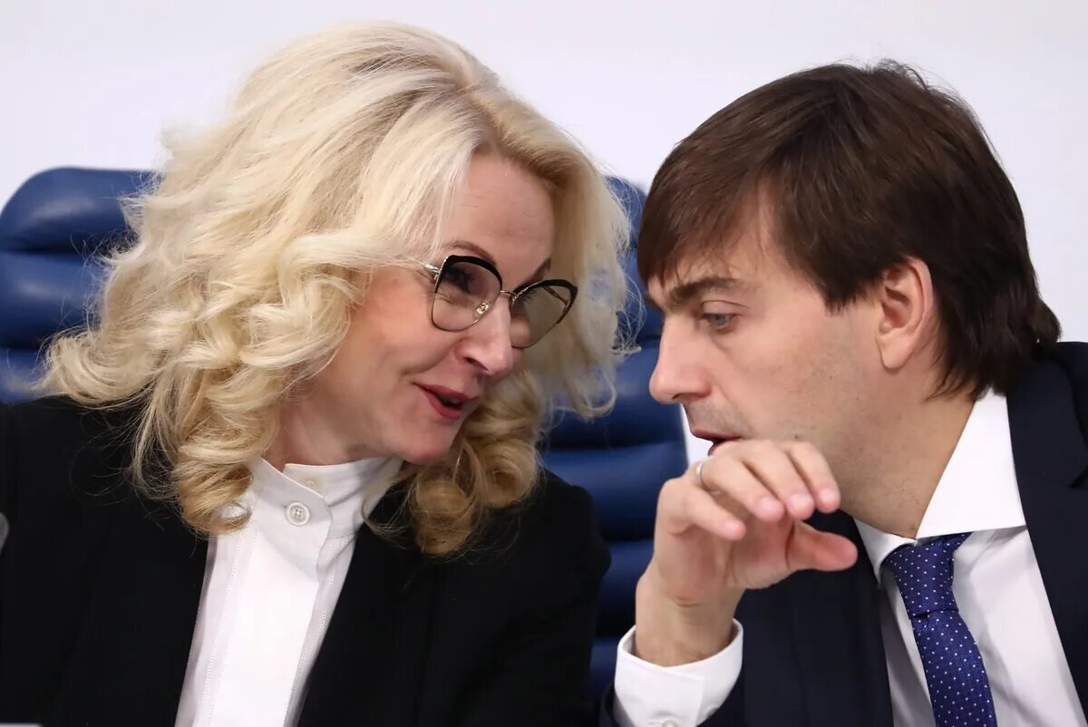 Довольные! Утвердили!