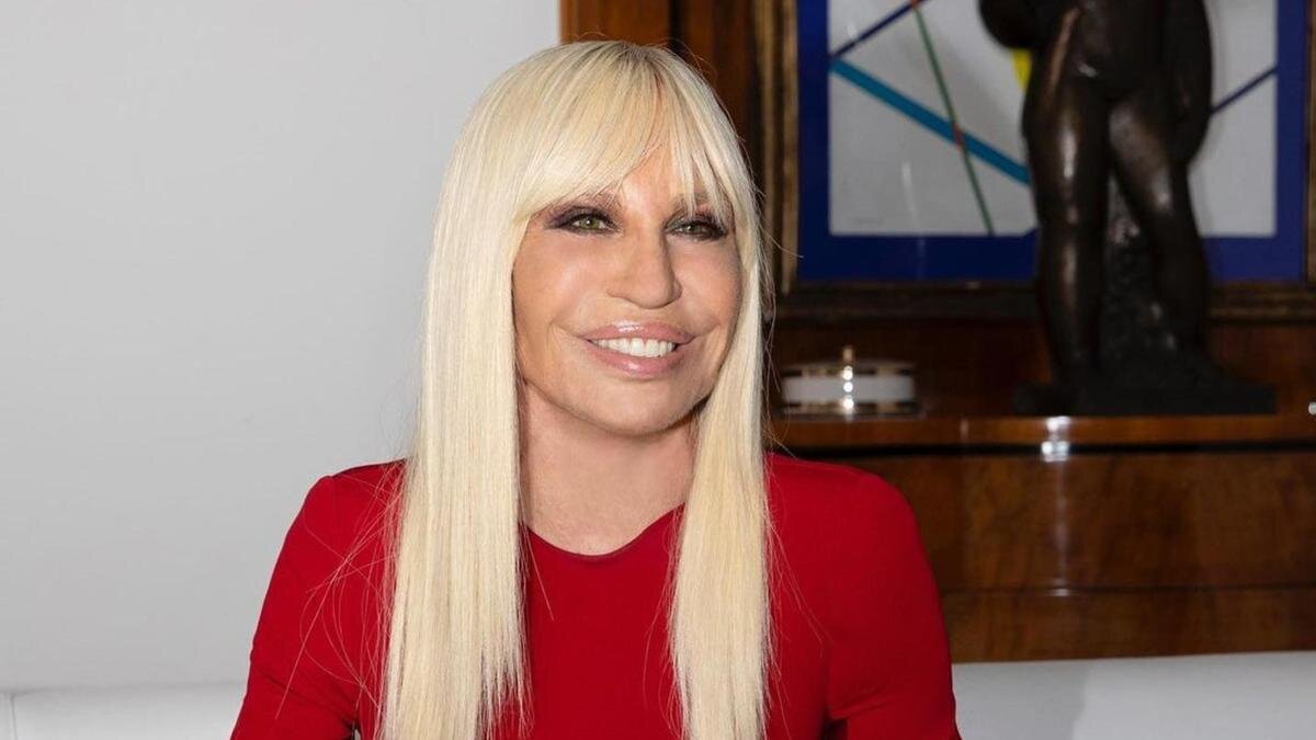   Модельер Донателла Версаче:instagram.com / donatella_versace