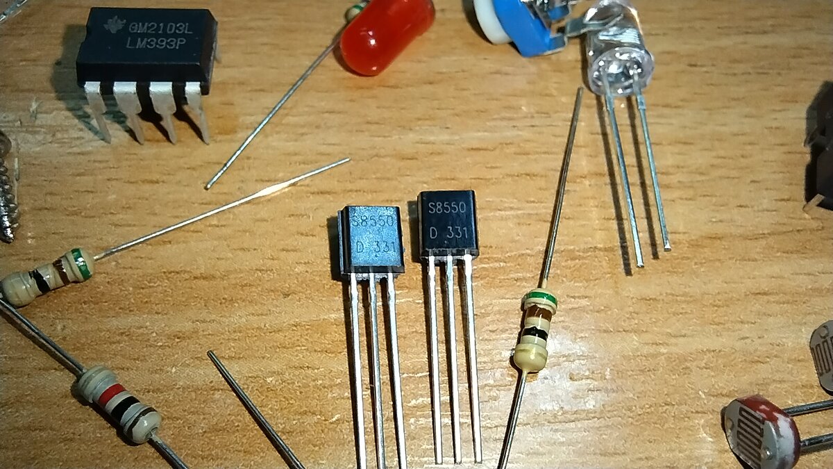 Транзисторы для управления моторами S8550