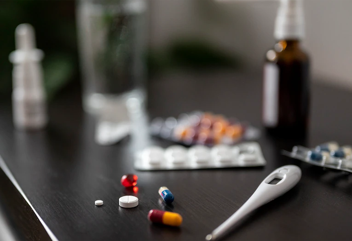 Новость о лишении водительских прав за прием лекарств от гриппа оказалась фейком / Изображение от freepik