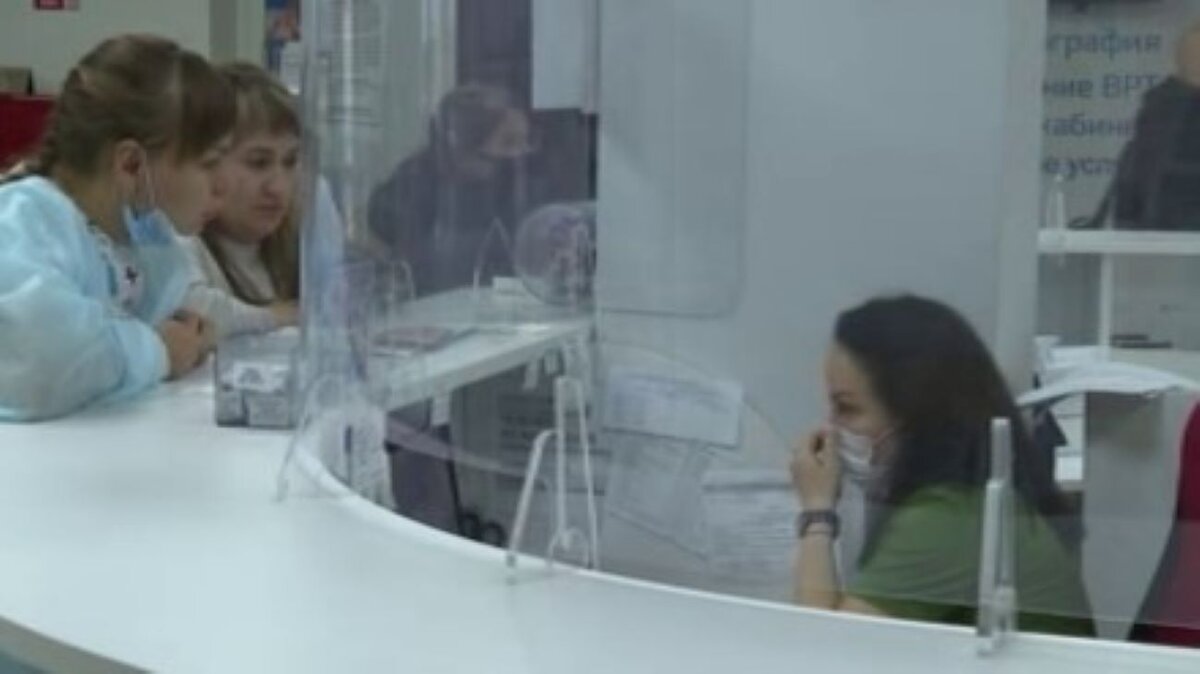    Репродуктологи Курского областного перинатального центра помогают курянам стать родителями