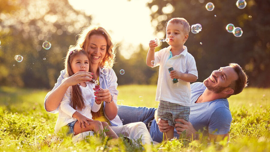     Поздравление с Днем семьи от руководства района