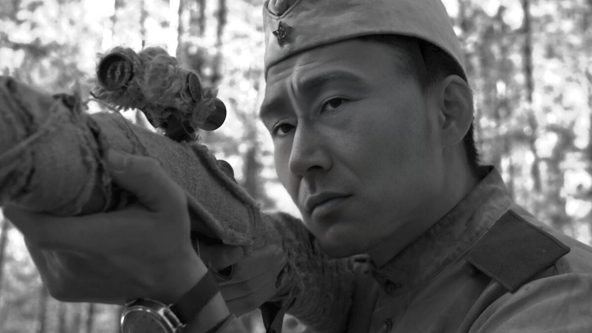 Якутский Снайпер. Источник Яндекс Картинки. Иллюстрация к публикации не более того. На фото человек похожий на Ивана Кульбертинова.