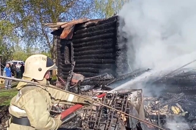    Возгорание локализовали в 7.07. Фото: ГУ МЧС по Ярославской области