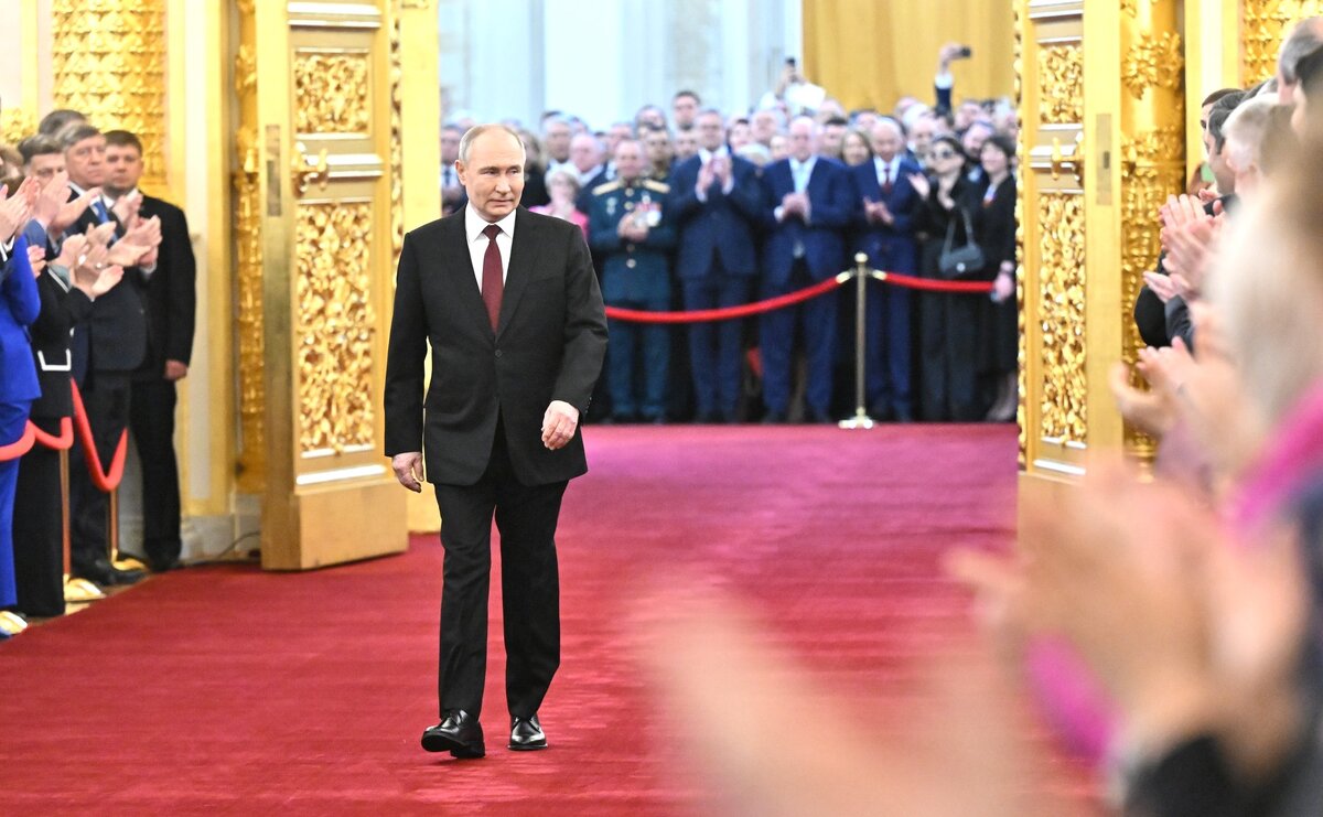 http://static.kremlin.ru/media/events/photos/big2x/f4yCd1W8PooZMQR8w6mlUeZpqExKoY0z.jpg Фото: Григорий Сысоев, РИА «Новости»