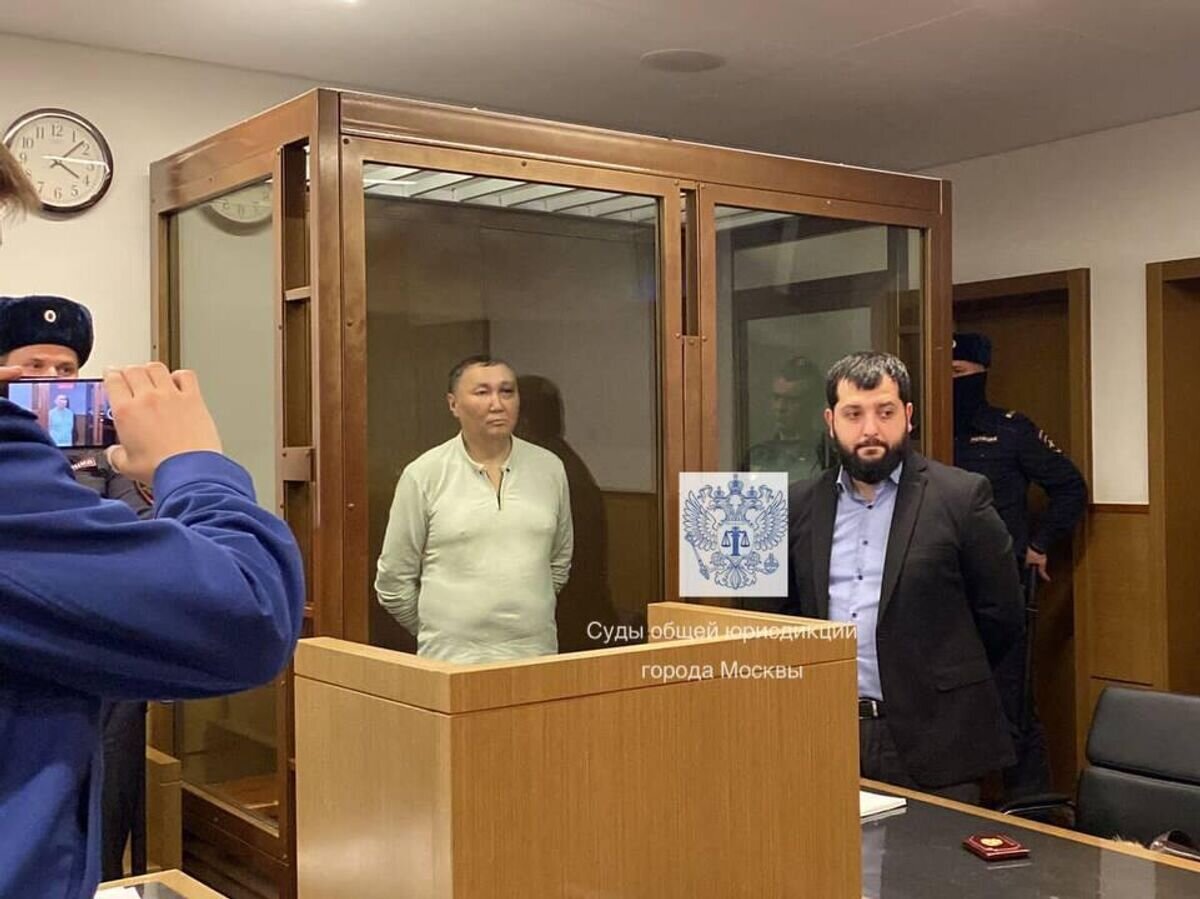   Гражданин Киргизии, напавший на ребенка в магазине "Мяснов" на Новочеркасском бульваре в Москве, во время заседания в Люблинском районном суде© Фото : Суды общей юрисдикции города Москвы/Telegram