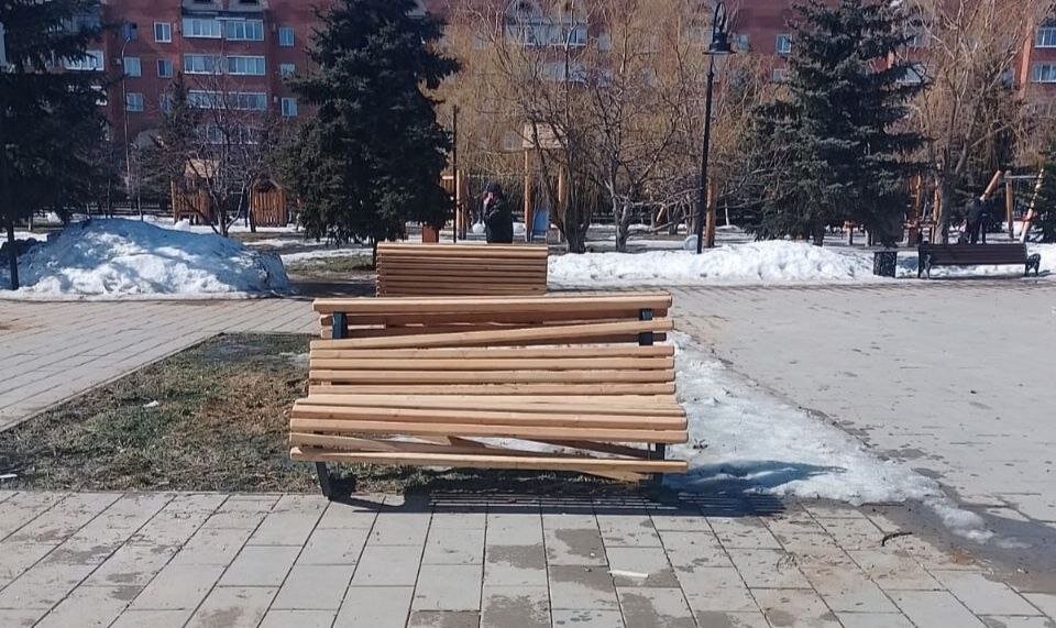    Осторожно, вандалы. В Бузулуке атаке подверглись парки и скверы Белов Михаил Александрович