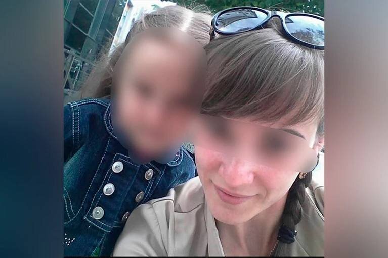 ГОРЕ-МАТЬ С 3-ЛЕТНЕЙ ДОЧЕРЬЮ. ФОТО: СОЦСЕТИ