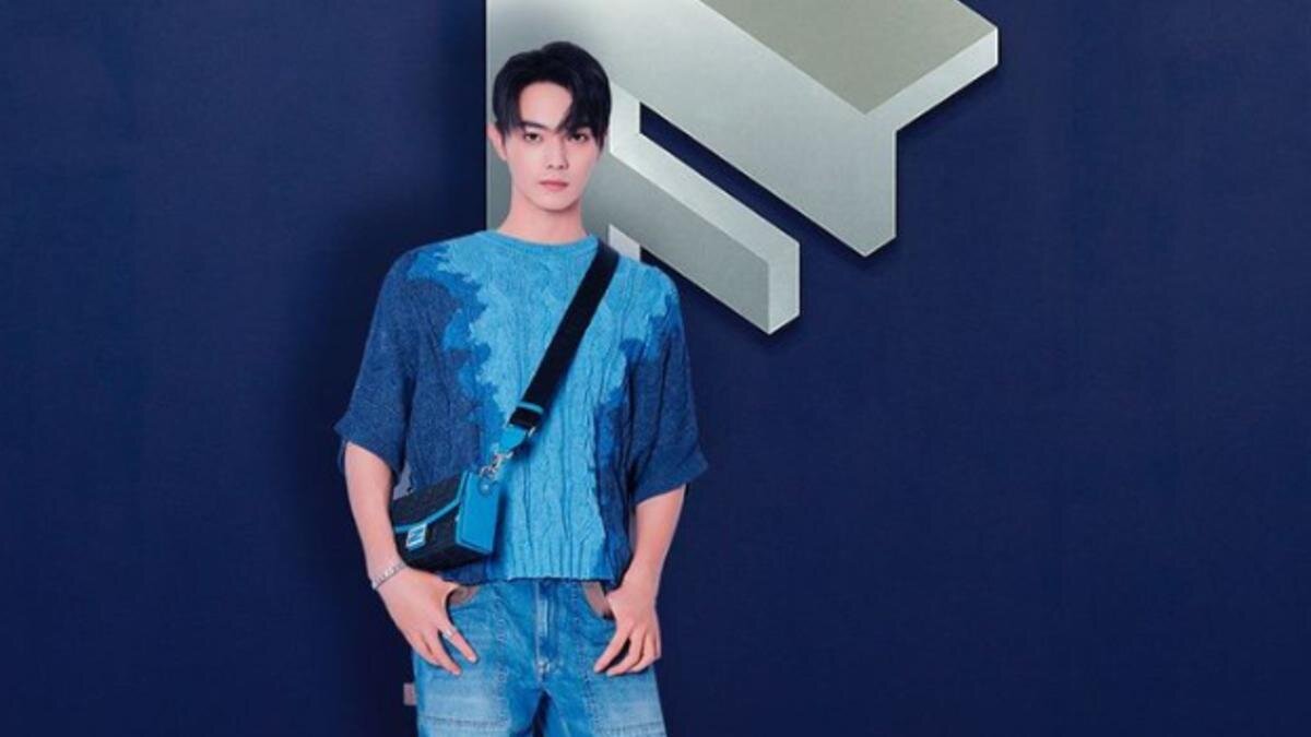    Китайский актер Сюй Кай:Instagram.com/sosoalive7/