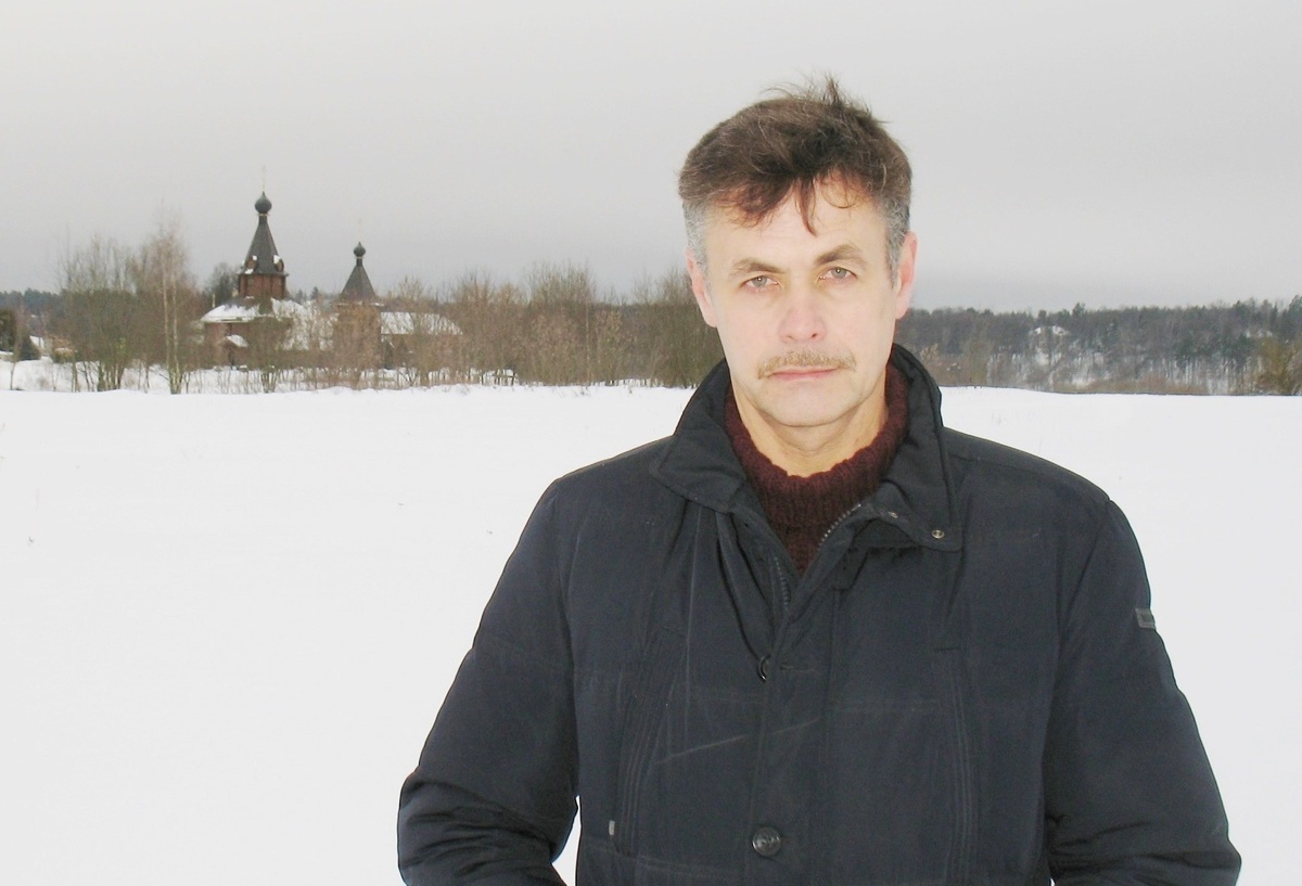 Гусев Игорь Николаевич. Дипломированный историк, журналист, кинорежиссёр, писатель