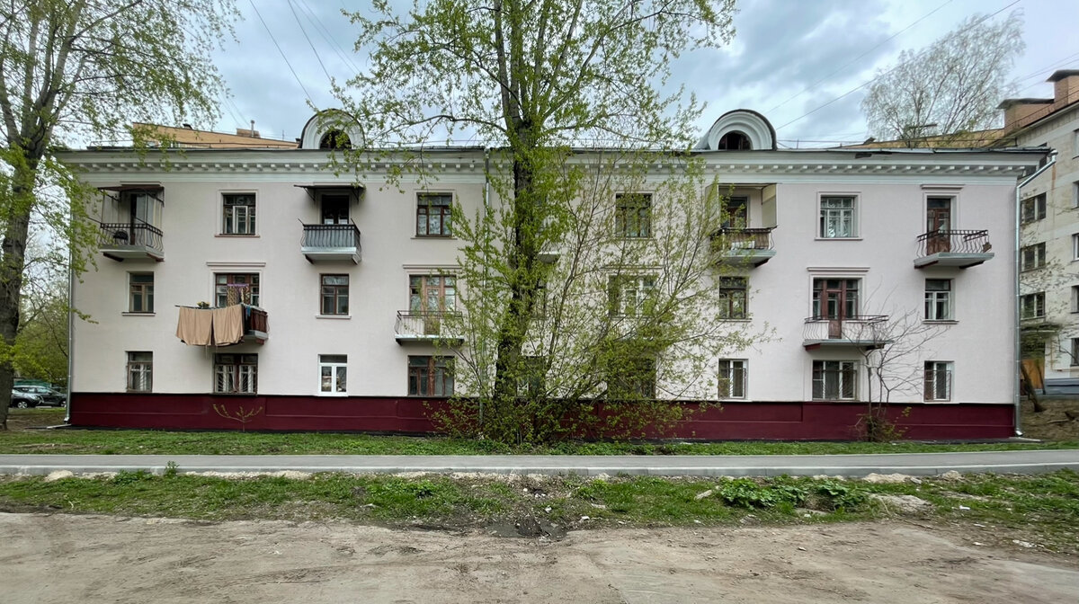 Нижняя Первомайская улица, 18А. Вид на западный фасад.