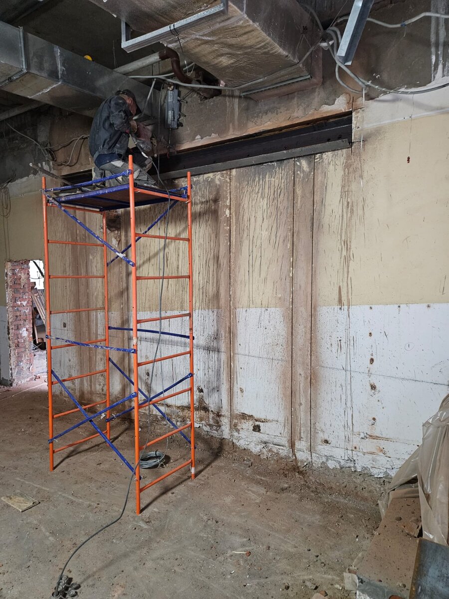 Устройство проема в кирпичной стене