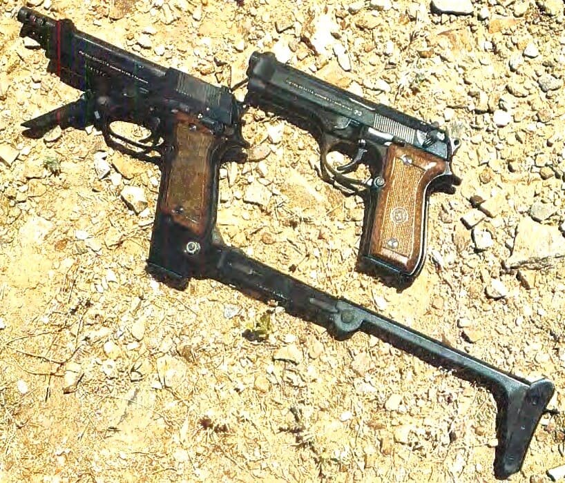 Пистолеты Beretta 93R (слева) и 92SB (справа).