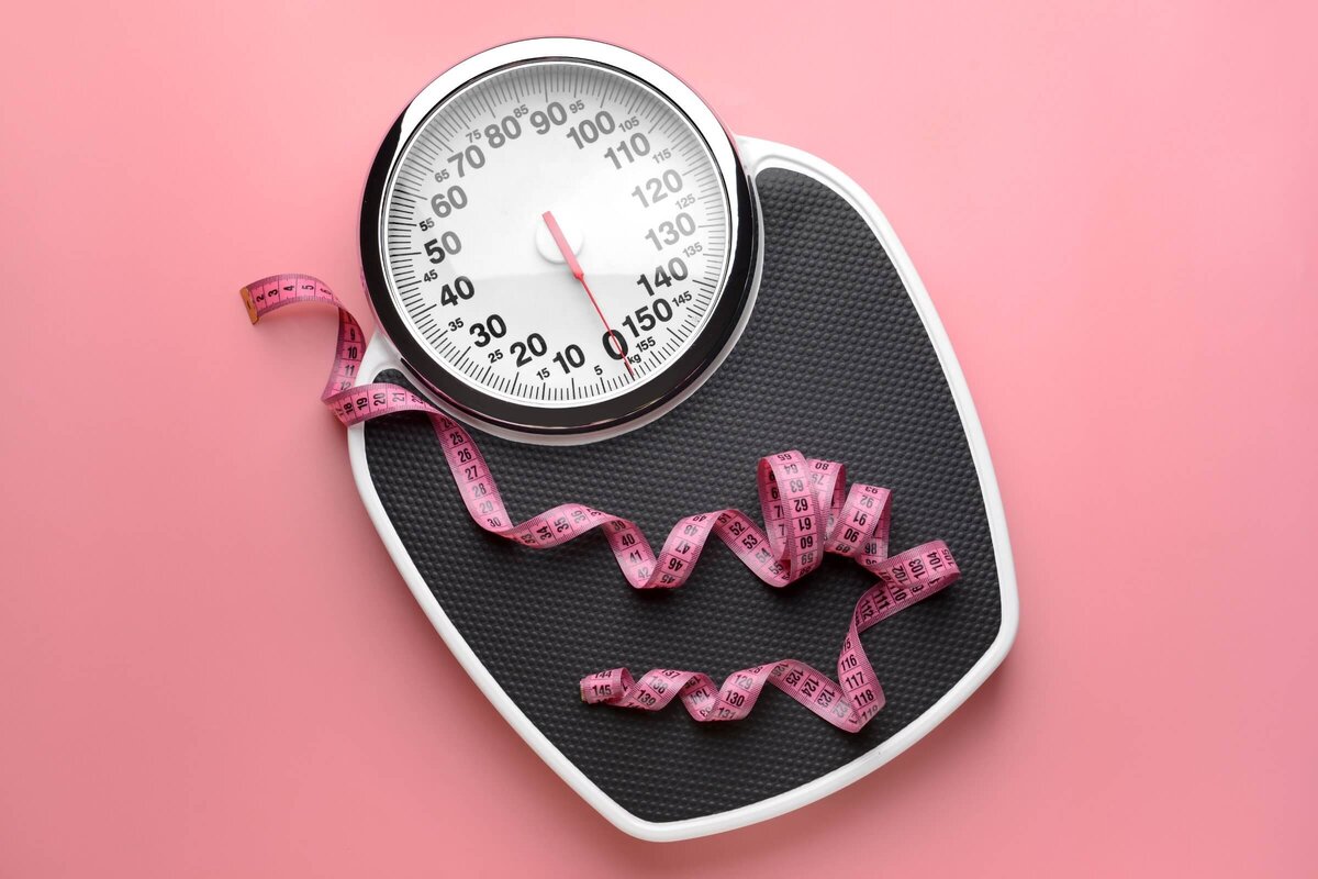    Лишний вес – причина целого ряда хронических заболеваний. Изображение: images.squarespace-cdn.com