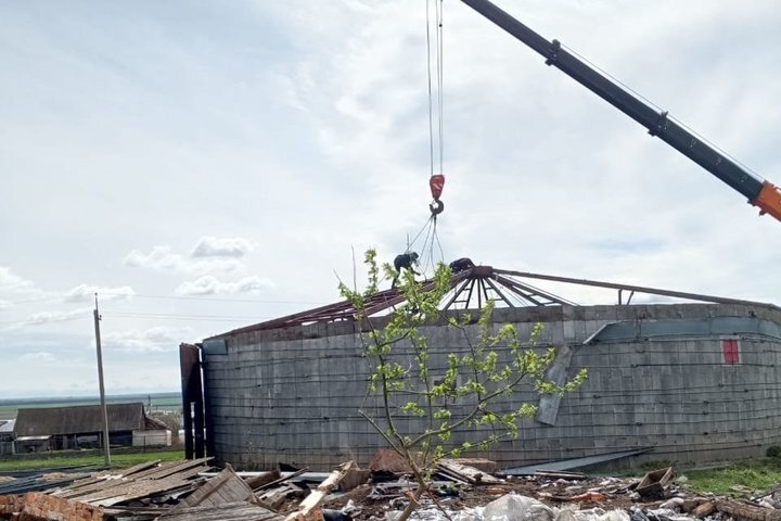 За несколько дней апреля здесь разобрали зерносклады. предоставлено realnoevremya.ru Галиной Семеновой