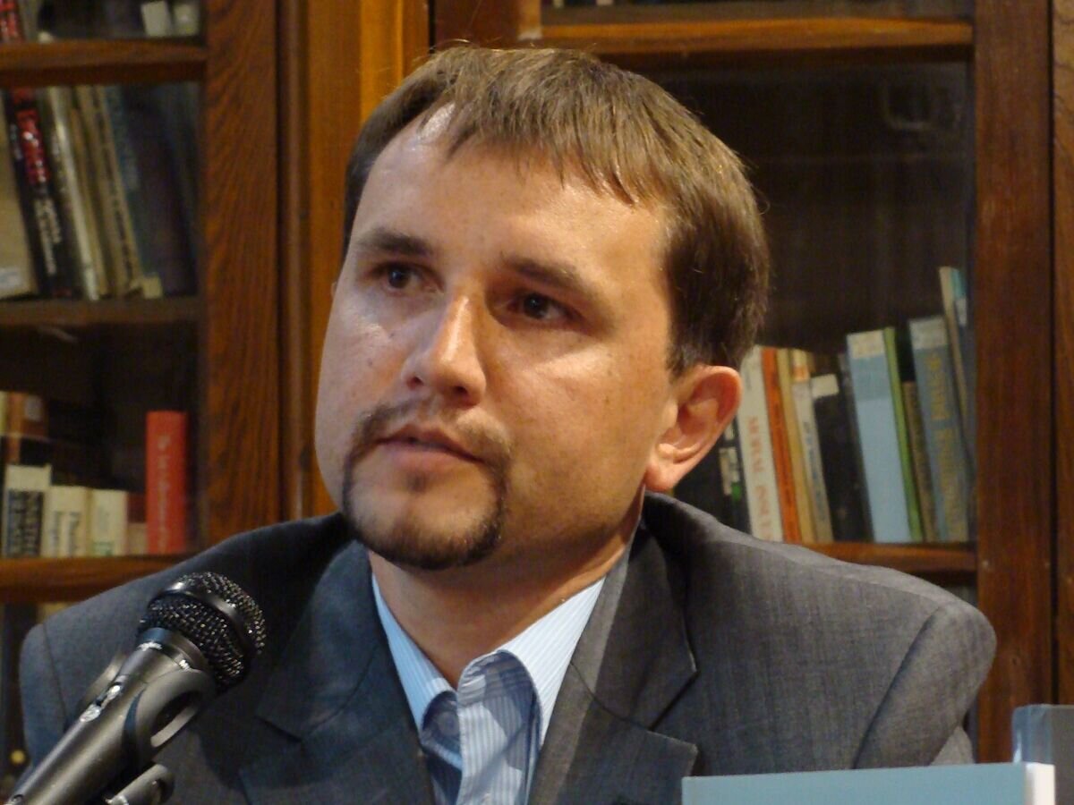    Владимир ВятровичCC BY-SA 3.0 / Paweł5586 / Презентація книжки В. В'ятровича "Друга польсько-українська війна. 1942—1947"