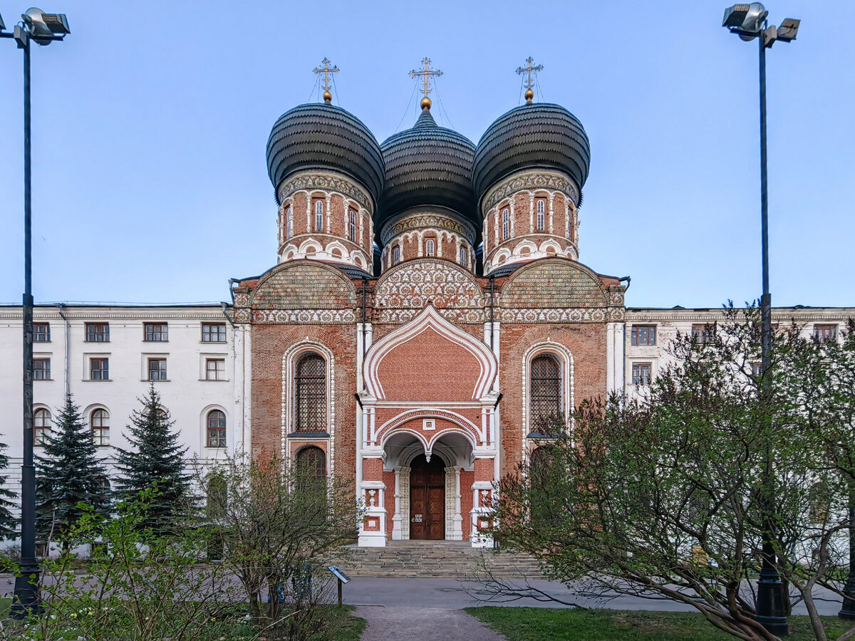 Усадьба Измайлово - родовая вотчина бояр Романовых. Здесь у Петра I,  создателя флота России, появился интерес к парусным судам (Москва) | Олег  Еверзов | Дзен