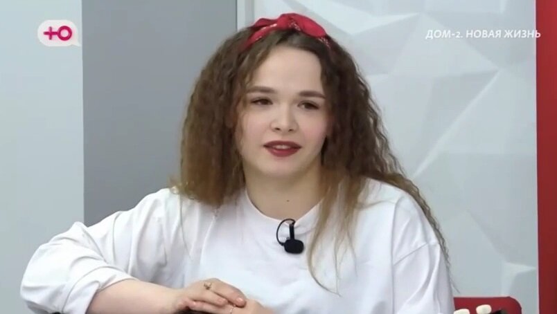 Александра Устинова (фото из эфира на "Ю")