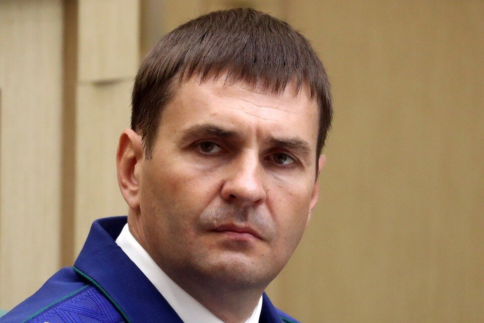    В Хабаровск на смену Михаилу Дегтяреву летит из Москвы крутой силовик - заместитель Генпрокурора Дмитрий Демешин. Фото: Станислав Красильников/ТАСС