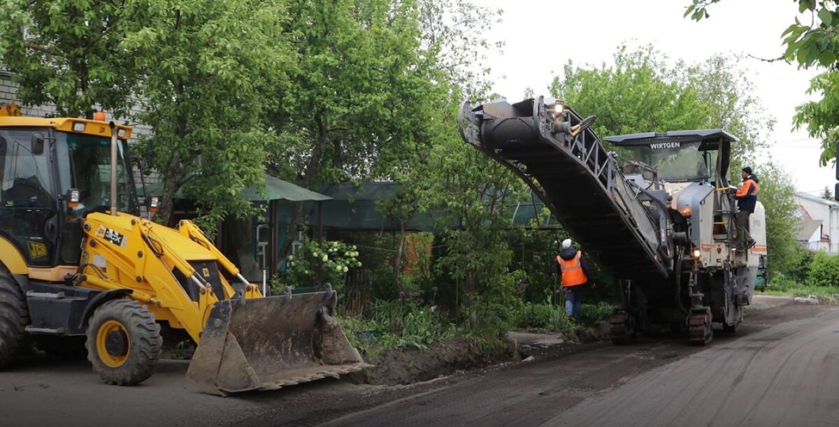    В Курске ремонтируют дорогу на Верхней Луговой