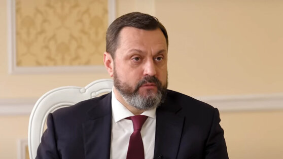    Деньги семьи Байдена, "грязная" бомба и кто руководит Украиной: о чем рассказал экс-депутат Рады Роман Захаров