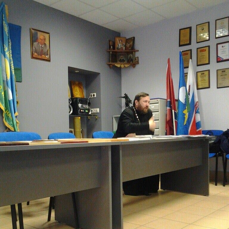 Духовник ХКО прот. Андрей Козорезов