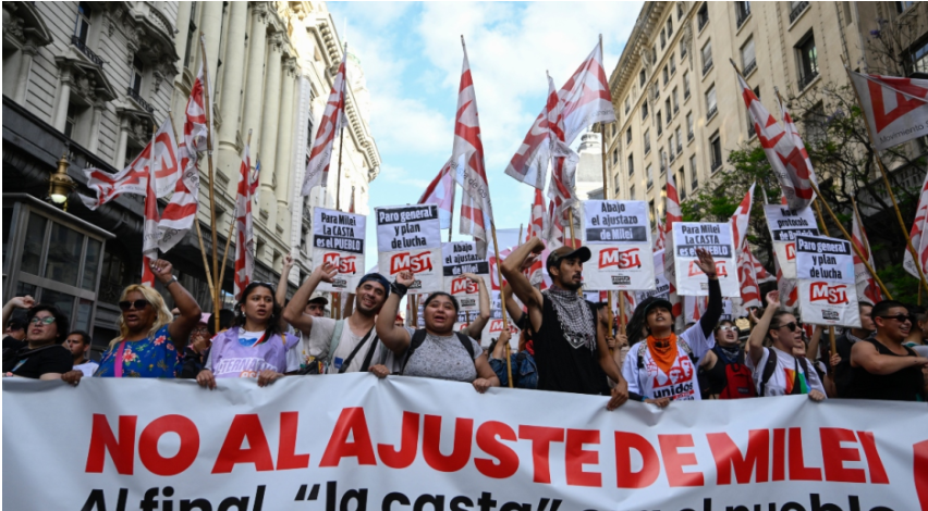 LUIS ROBAYO/AFP/Getty Images