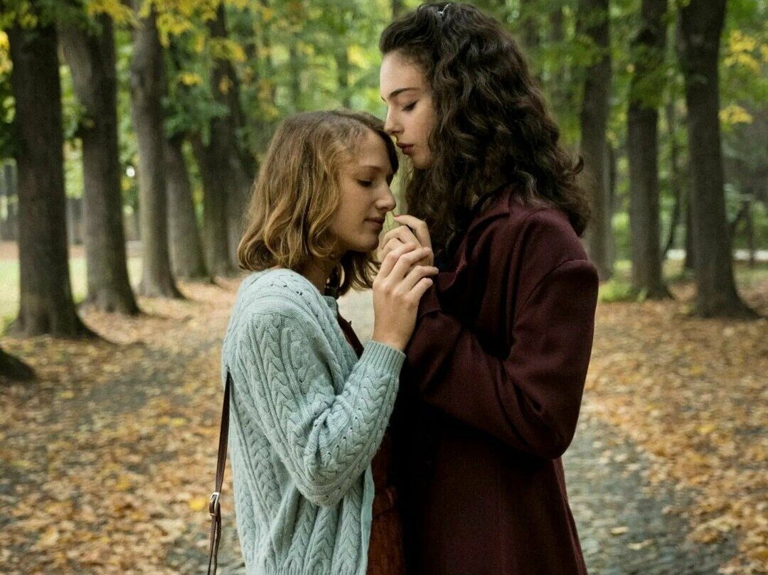 Кадр из фильма «Прекрасное лето», 2023 год, режиссер Лаура Лукетти