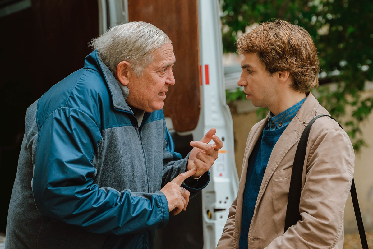 Запасной выход актеры и роли фото сериал