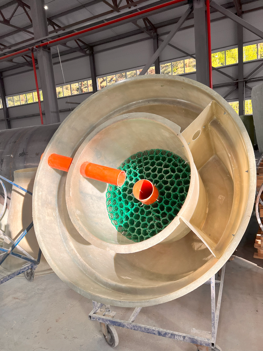 Станция Таман в разобранном виде