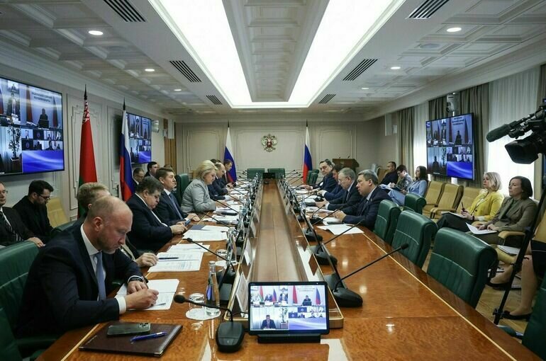   пресс-служба Совета Федерации