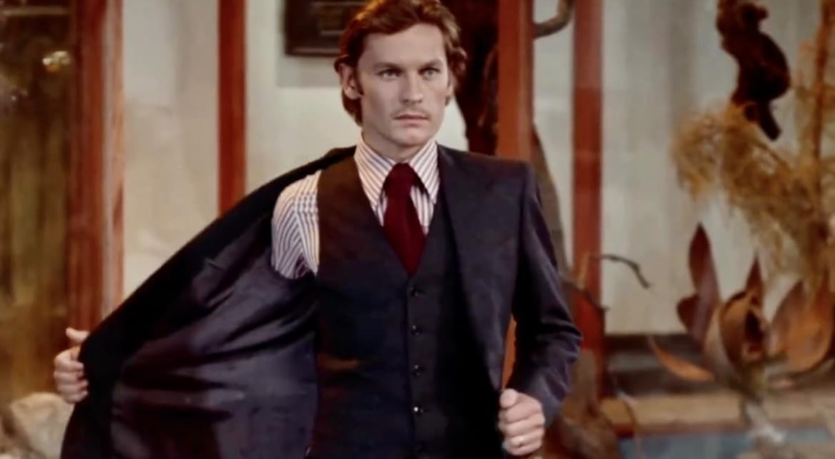 Кадр из фильма "Прекрасное чудовище" (1971)