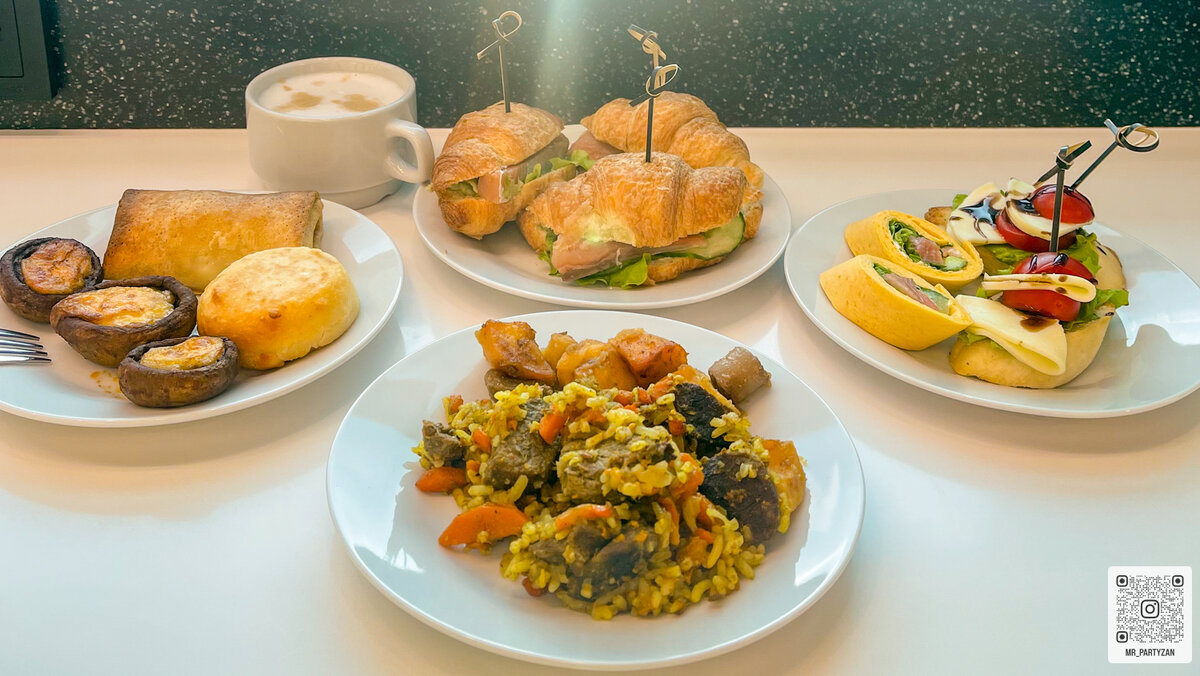 🍽 Перед полетом – время для небольшого удовольствия.