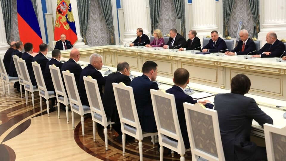    Встреча Владимира Путина с новым составом правительства РФ. Источник: kremlin.ru