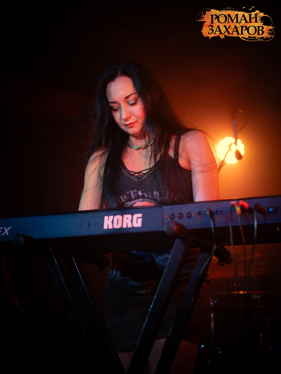 Это я. 6.04.2024. Клуб "Город", в составе бэнда гитариста Романа Захарова. Фотограф — A.Styx.