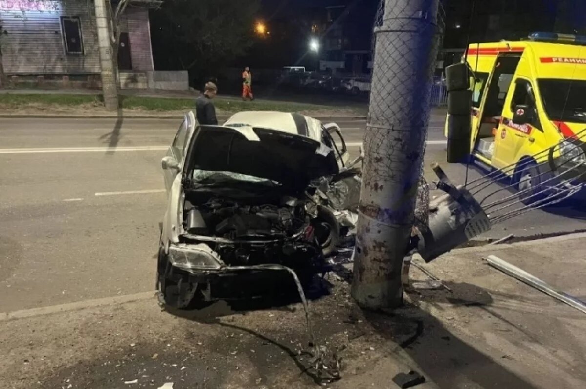    Водитель сбежал после ДТП в Иркутске, бросив погибшего пассажира