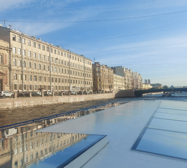 Питер - раздвоенный город