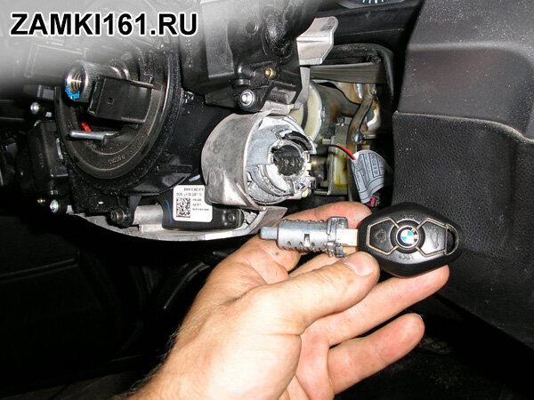 Фото с сайта https://www.zamki161.ru/