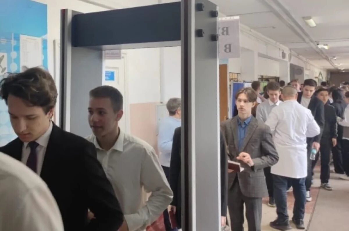    Хабаровские школьники испытали свои силы на тренировке ЕГЭ