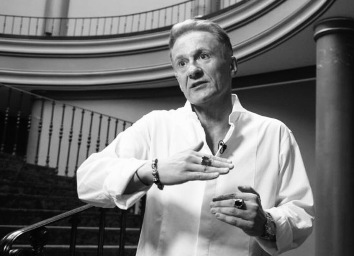 Олег Меньшиков. О нём чуть ниже