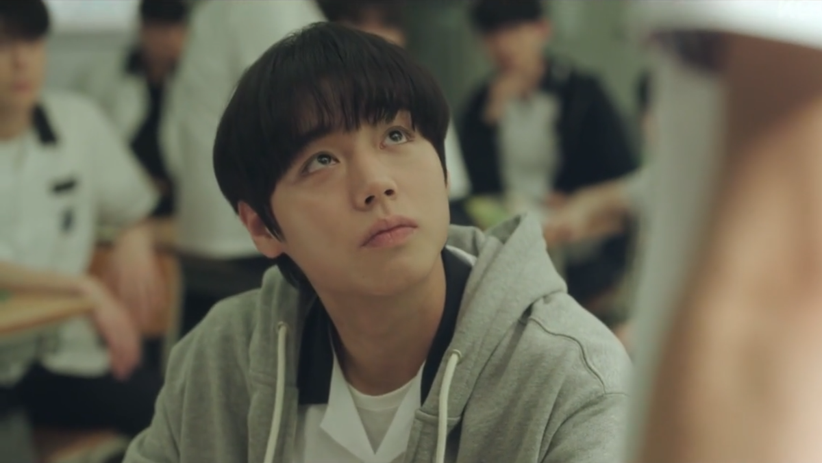 Пак Джи Хун в дораме "Слабый герой"