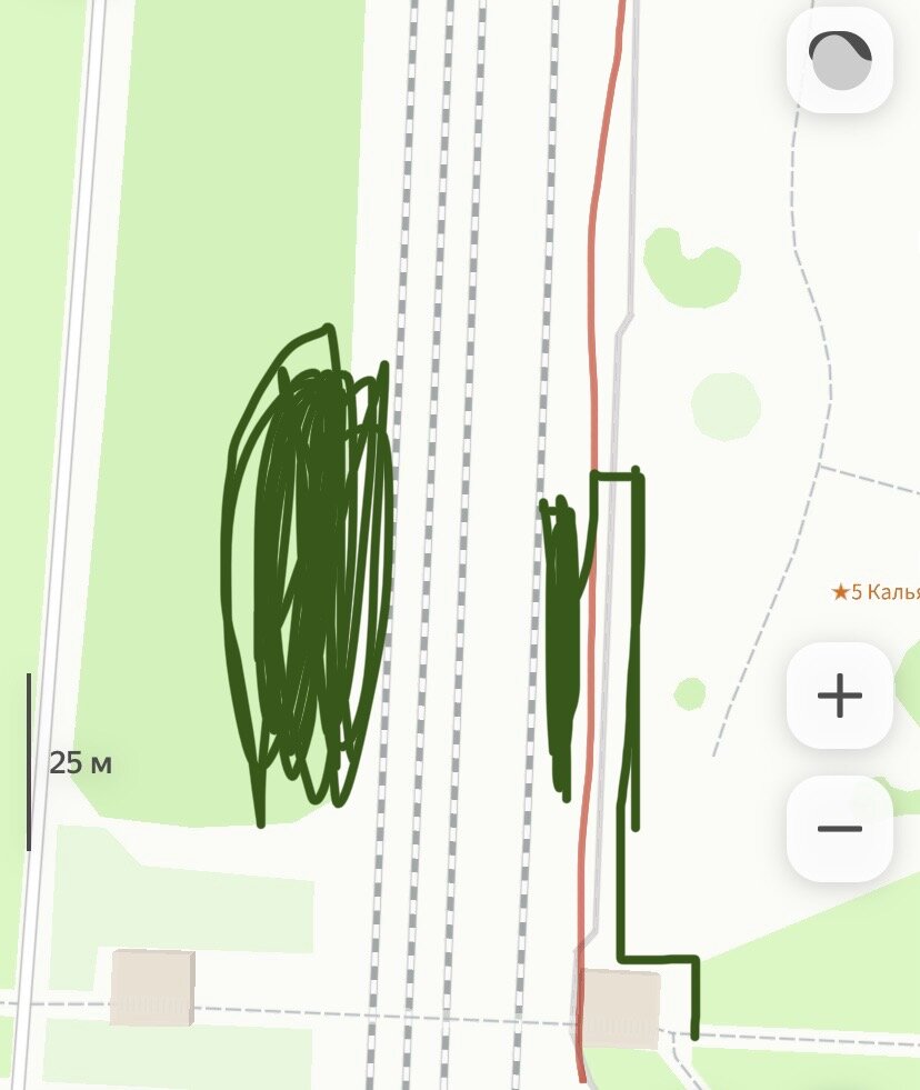 Если ВСМ пойдёт правее то тогда будет организован переход подземный/ надземный станция представляет себя две бетонные платформы, турникеты и навес , вместо перехода можно использовать уже построенный переход через ЖД