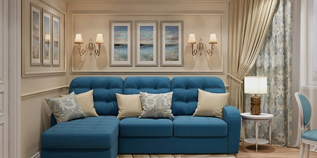 Советуем добавить нотку роскоши: гостиная с бежевыми обоями не будет выглядеть скучно