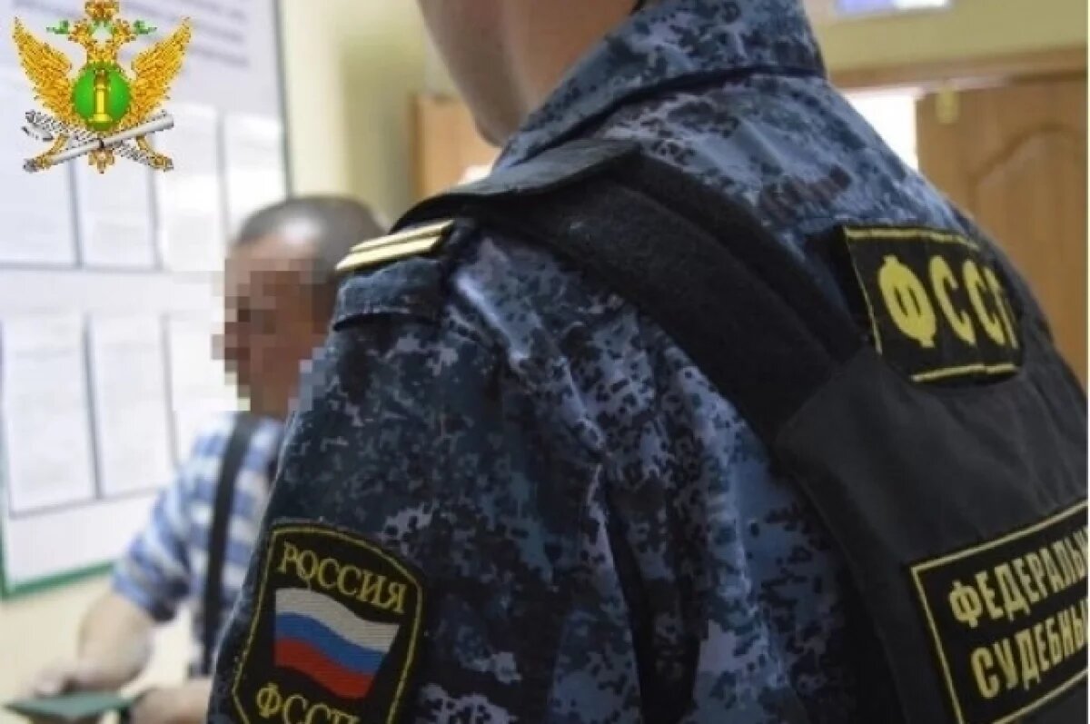    Житель Самары пытался дать взятку приставы за снятия ареста с его счетов
