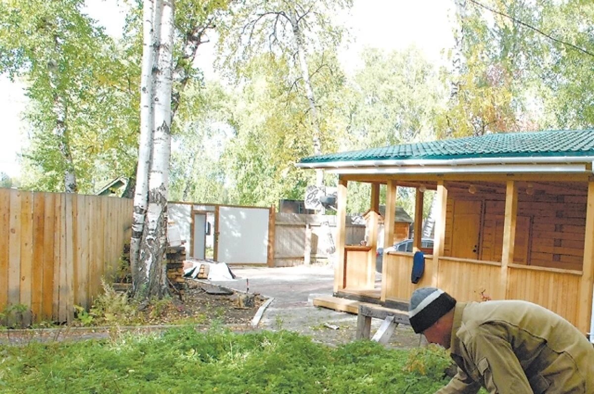    Дачник из Смоленского района стал жертвой кражи