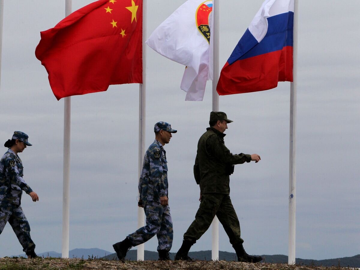    Российско-китайские военно-морские учения "Морское взаимодействие" на полигоне Клерк в Приморском крае© РИА Новости / Виталий Аньков