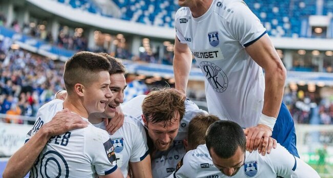 Радость футболистов Балтики. Источник: https://avatars.mds.yandex.net/i?id=2a0000018f7b0cc086ae9c6b654f4a371e3d-1221853-fast-images&n=13