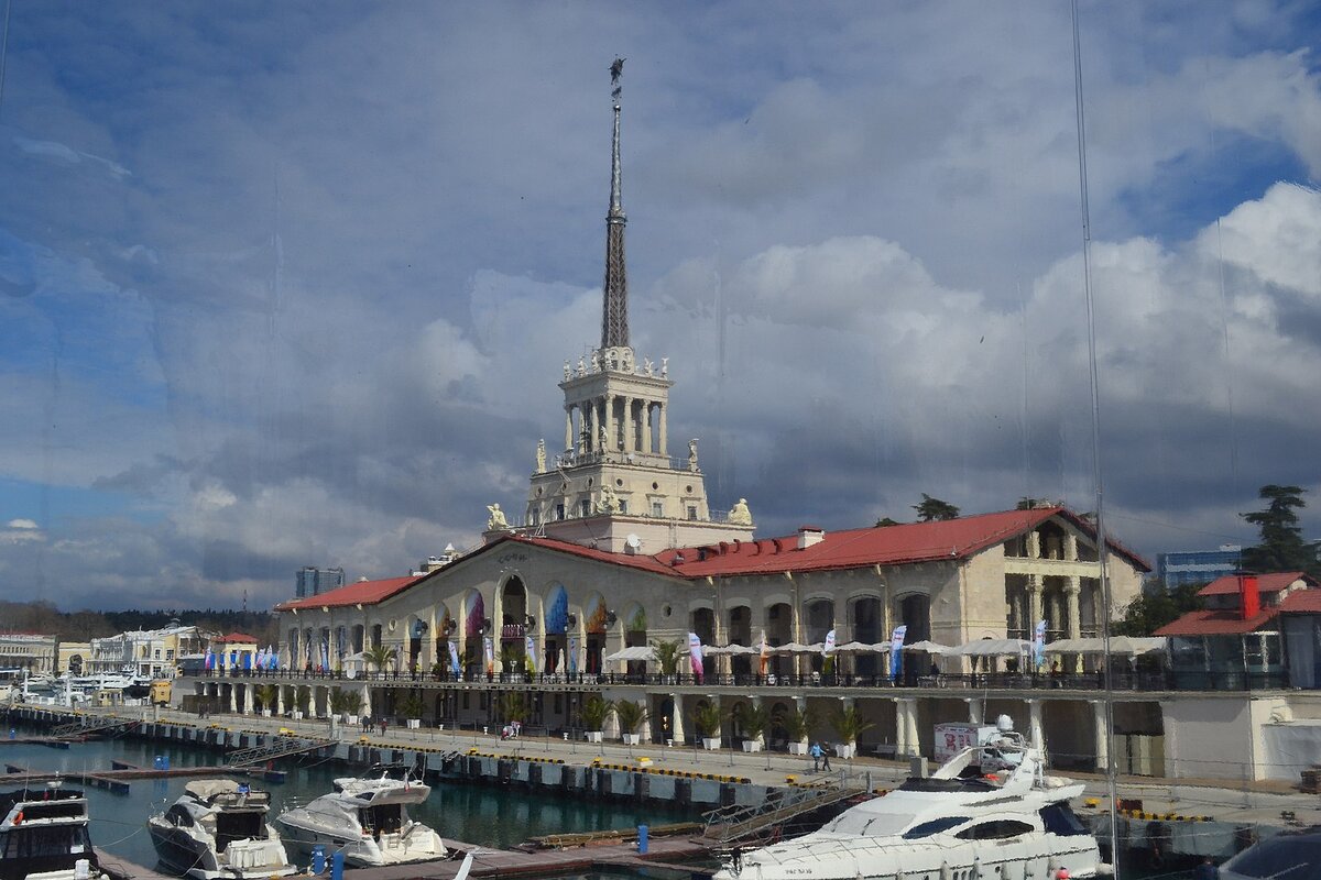    фото: wikipedia.org/Kemal KOZBAEV