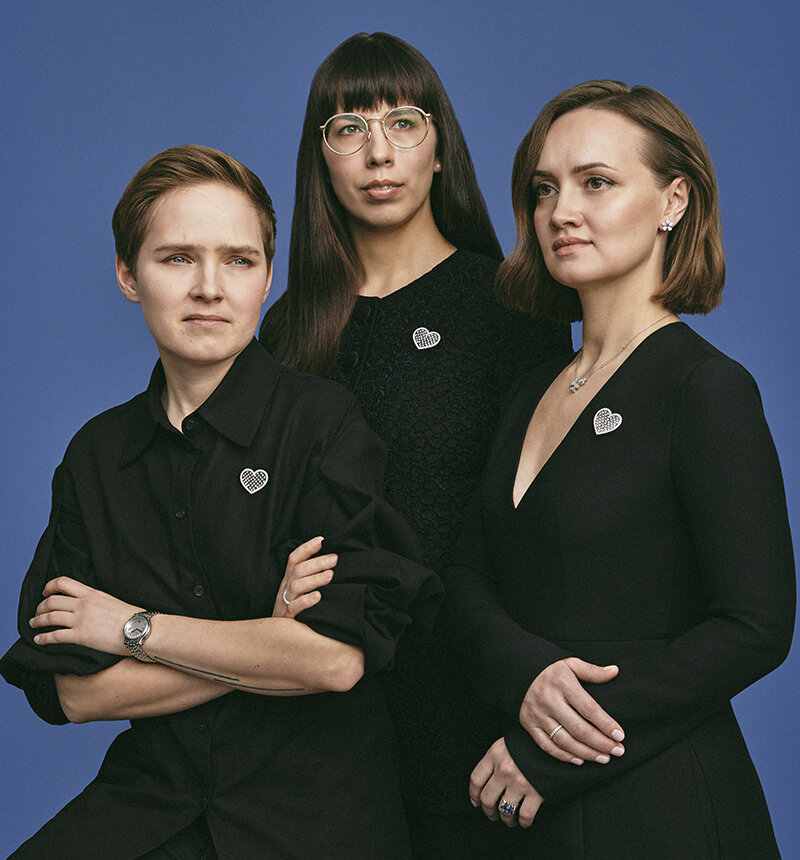 Победительницы премии Forbes Woman Mercury Awards 2022-2023 Гузель Санжапова, Елена Максимова и Галина Звягина в украшениях Mercury